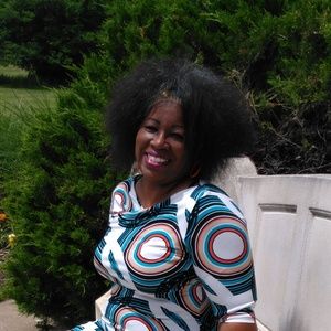 Meet your Posher, Carmen